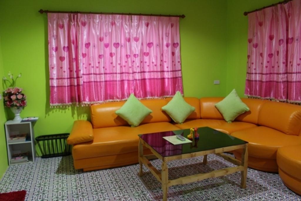 Kanghan Rak Theme Houses Pak Chong Rum bild